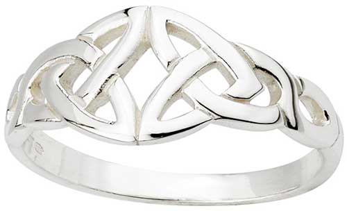 Sterling Silver Classic Celtic Ring.  NEW..