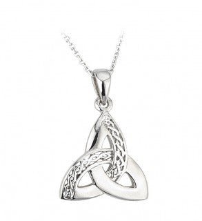 Trinity Knot Pendant Sterling Silver Engraved Celtic Design S44867