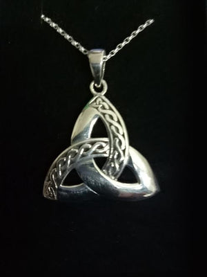 Trinity Knot Pendant Sterling silver large.